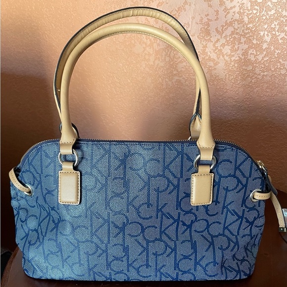 Calvin Klein Signature Logo Navy Satchel Purse - Picture 2 of 13